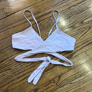 ✨3/$10✨ Tie around bikini top